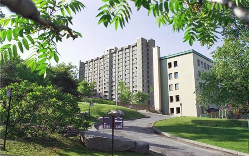 Zum Auberge D'Ete - Universite De מונטריאול מראה חיצוני תמונה